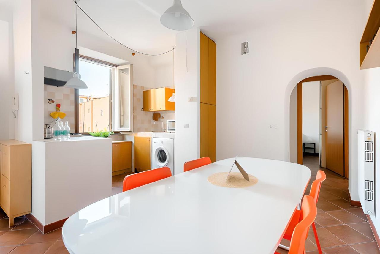 Giulia Apartment In Trastevere Roma Exterior foto