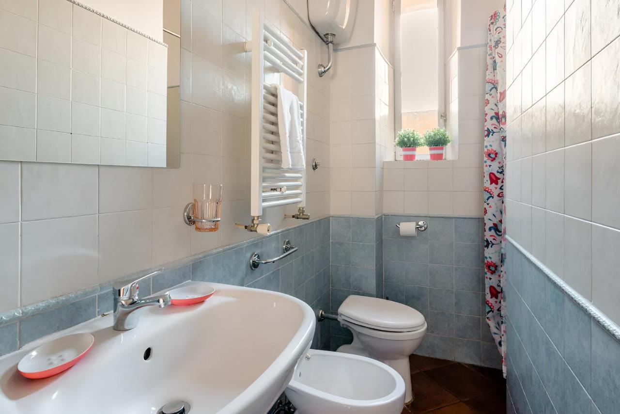 Giulia Apartment In Trastevere Roma Exterior foto