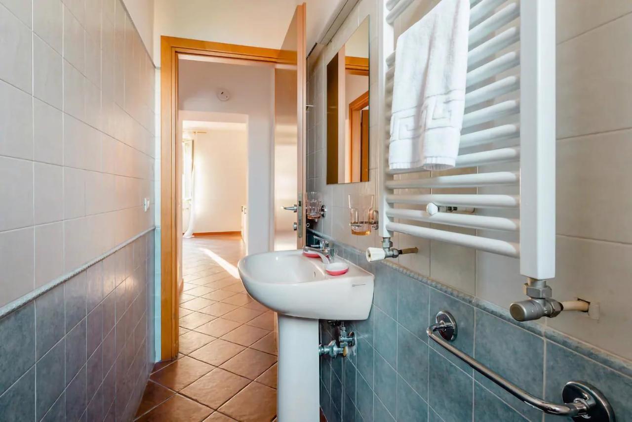 Giulia Apartment In Trastevere Roma Exterior foto